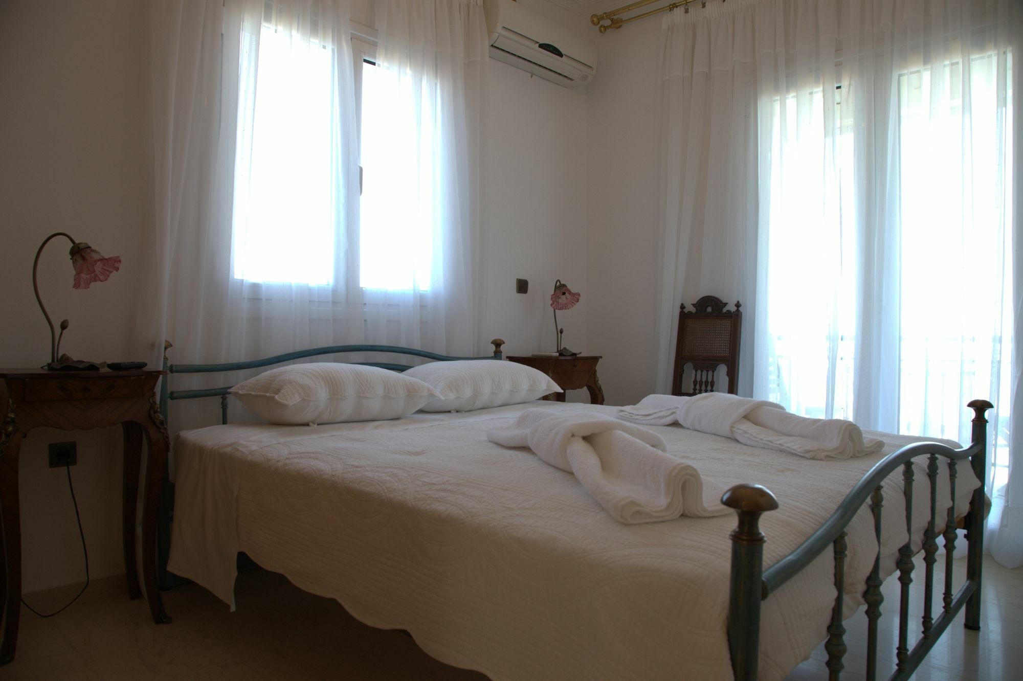 Estate Dafnopanagia Villa Magda Asprogerakata Exterior foto